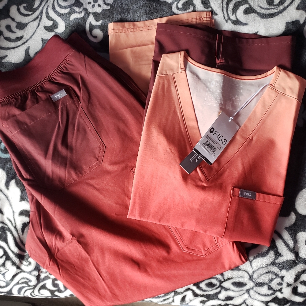 Figs scrubs